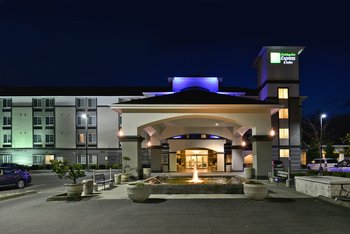 Holiday Inn Express Hotel & Suites Tacoma South-Lakewood