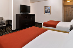  - Holiday Inn Express & Suites Lakewood - I-5, Exit 125
