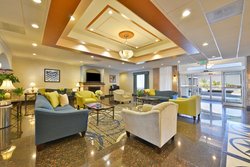  - Holiday Inn Express & Suites Lakewood - I-5, Exit 125