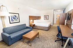  - Holiday Inn Express & Suites I-215 Las Vegas