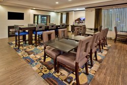  - Holiday Inn Express & Suites Lake Lanier Buford - I-985, Exit 8