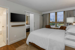  - Sheraton Suites Market Center Dallas - I-35, Exit 430B