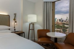  - Sheraton Suites Market Center Dallas - I-35, Exit 430B