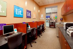  - Sheraton Grand Hotel Seattle - I-5, Exits 165 & 165B