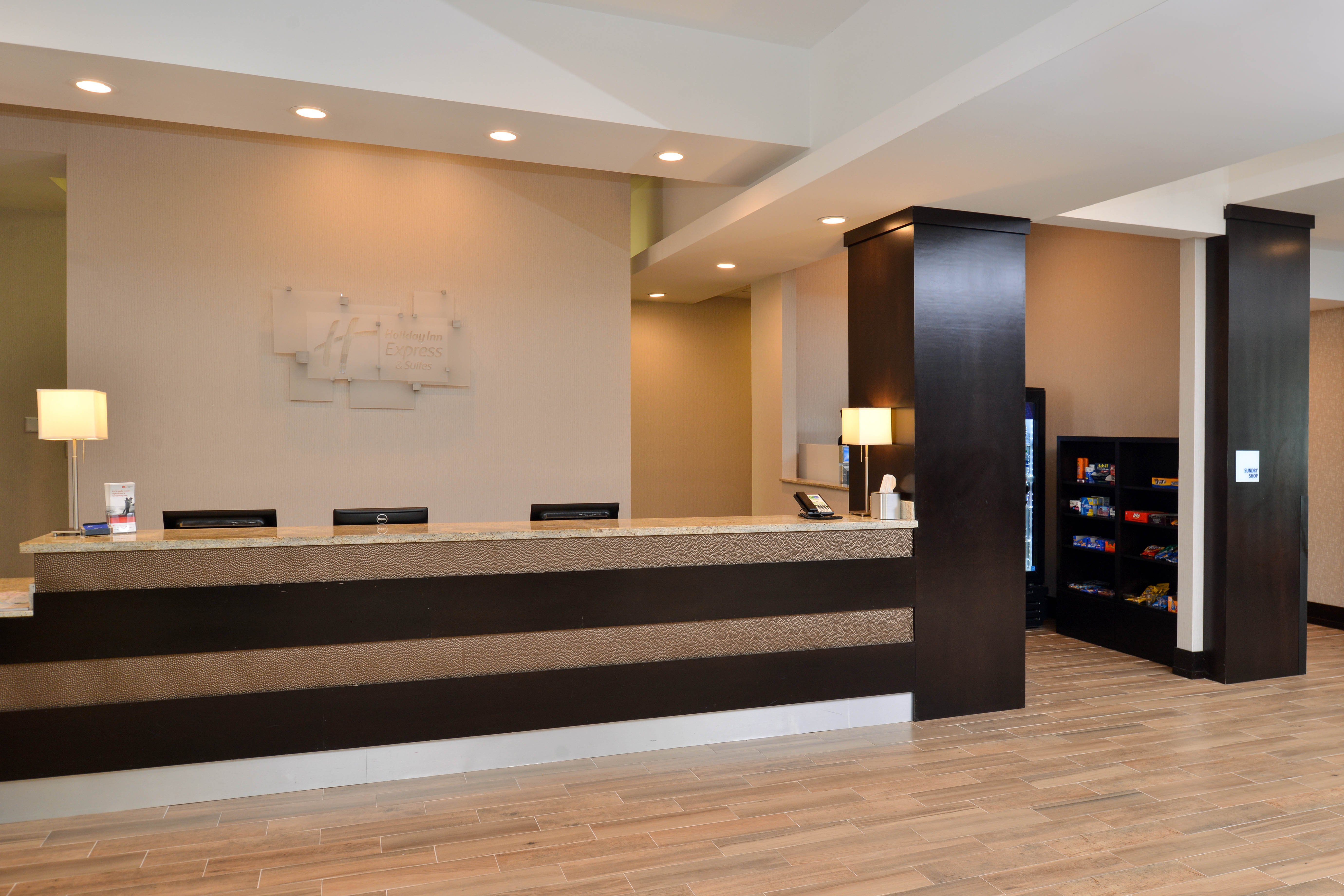 Holiday Inn Express & Suites Near Downtown Front Desk