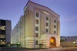  - Holiday Inn Express Riverwalk Area San Antonio - I-10 & I-35, Exit 155B
