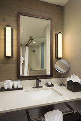  - Wave Street Inn Monterey