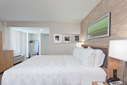  - Holiday Inn Palmdale - CA 14, Exit 35