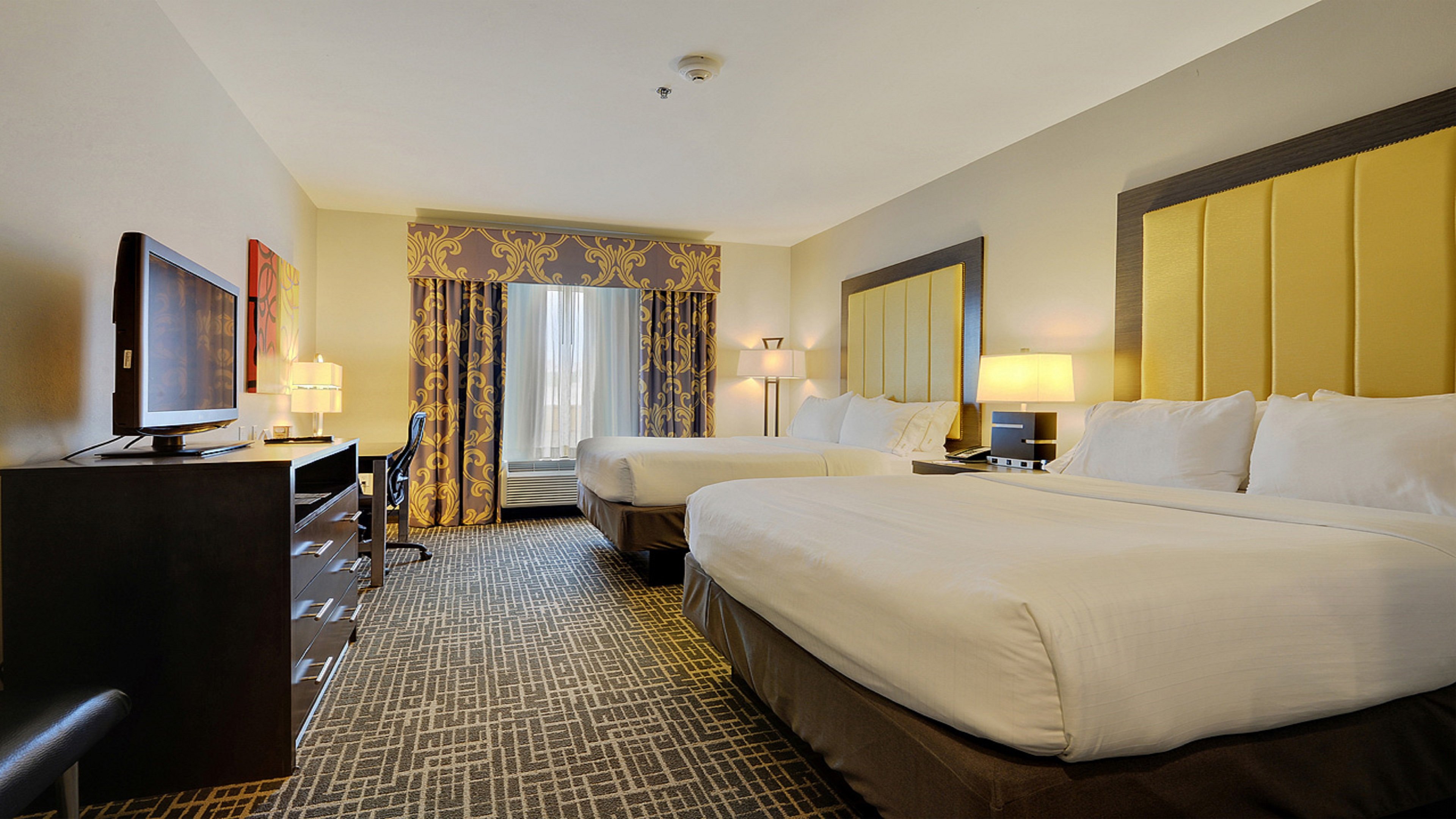 HOLIDAY INN EXP STES GONZALES BY IH-guestroom-Two Queens.jpg