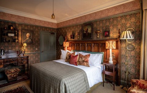 THE FIFE ARMS HOTEL - Photo 14