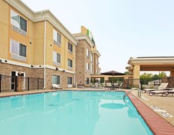  - Holiday Inn Express & Suites Carthage