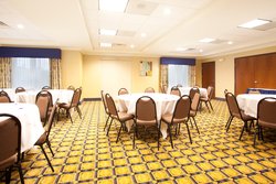  - Holiday Inn Express & Suites Lansing - I-80 & I-94, Exit 161
