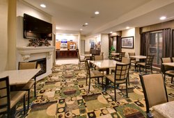  - Holiday Inn Express Pleasant Prairie