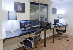  - Holiday Inn Express & Suites Rogers