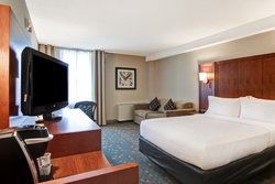  - Holiday Inn Oakville Centre