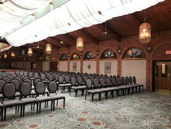  - Holiday Inn Countryside