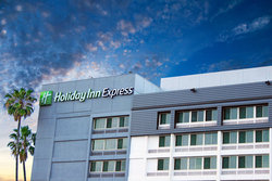  - Holiday Inn Express Van Nuys - I-405, Exit 68