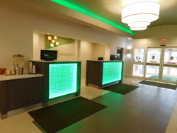  - Holiday Inn & Suites Marketplace Rochester - I-390, Exit 14B