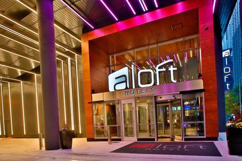 Aloft Chicago Mag Mile