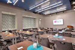  - Aloft Hotel Magnificent Mile Chicago