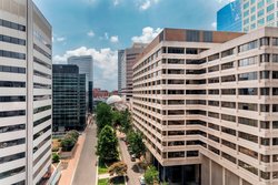  - Le Meridien Hotel Arlington - I-66, Exit 73