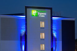  - Holiday Inn Express & Suites New Cumberland - I-83, Exit 40A