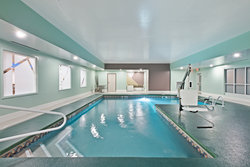  - Holiday Inn Express & Suites New Cumberland - I-83, Exit 40A