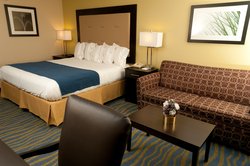  - Holiday Inn Express & Suites Normal