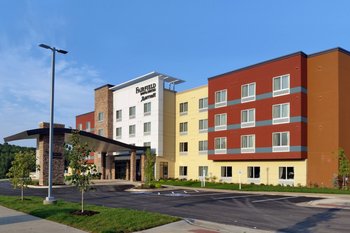 Fairfield  Inn & Suites by Marriott Decorah