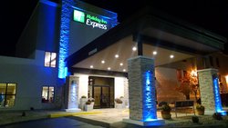  - Holiday Inn Express Cloverdale - I-70, Exit 41