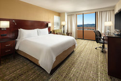  - Marriott Hotel San Diego La Jolla - I-5, Exits 28 & 28B