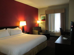  - Holiday Inn Express Cloverdale - I-70, Exit 41