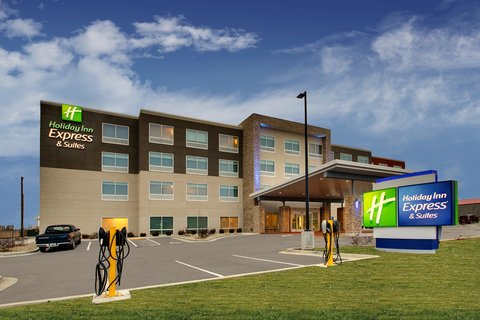 Hotel Exterior - Tesla Chargers