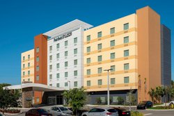  - Fairfield Inn & Suites by Marriott West Doral