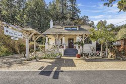  - Craftsman Inn Calistoga