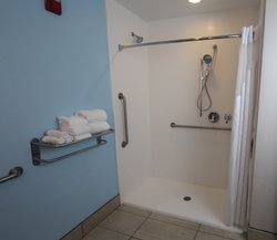  - Holiday Inn Express & Suites CSU - I-26, Exit 205B