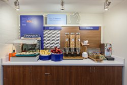  - Holiday Inn Express San Diego - I-15, Exit 16