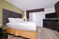  - Holiday Inn Express & Suites Mooresville - I-77, Exit 36