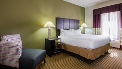  - Holiday Inn Express & Suites Mooresville - I-77, Exit 36