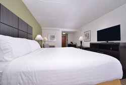  - Holiday Inn Express & Suites Mooresville - I-77, Exit 36