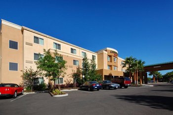 Courtyard by Marriott