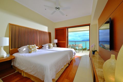 THE TERRACE CLUB AT BUSENA - Photo 17