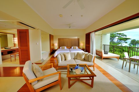 THE TERRACE CLUB AT BUSENA - Photo 21