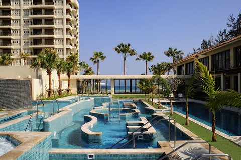 THE TERRACE CLUB AT BUSENA - Photo 5