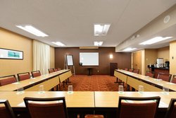  - Courtyard by Marriott Hotel Bedford