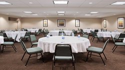  - Holiday Inn Express & Suites Zanesville