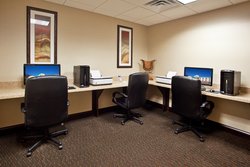 - Holiday Inn Express & Suites Zanesville