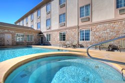  - Holiday Inn Express & Suites Pecos - I-20, Exit 42