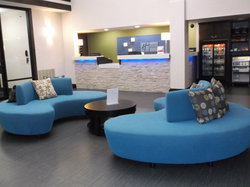  - Holiday Inn Express & Suites Bentonville - I-49, Exit 85