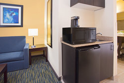  - Holiday Inn Express & Suites Thornton - I-25, Exit 223